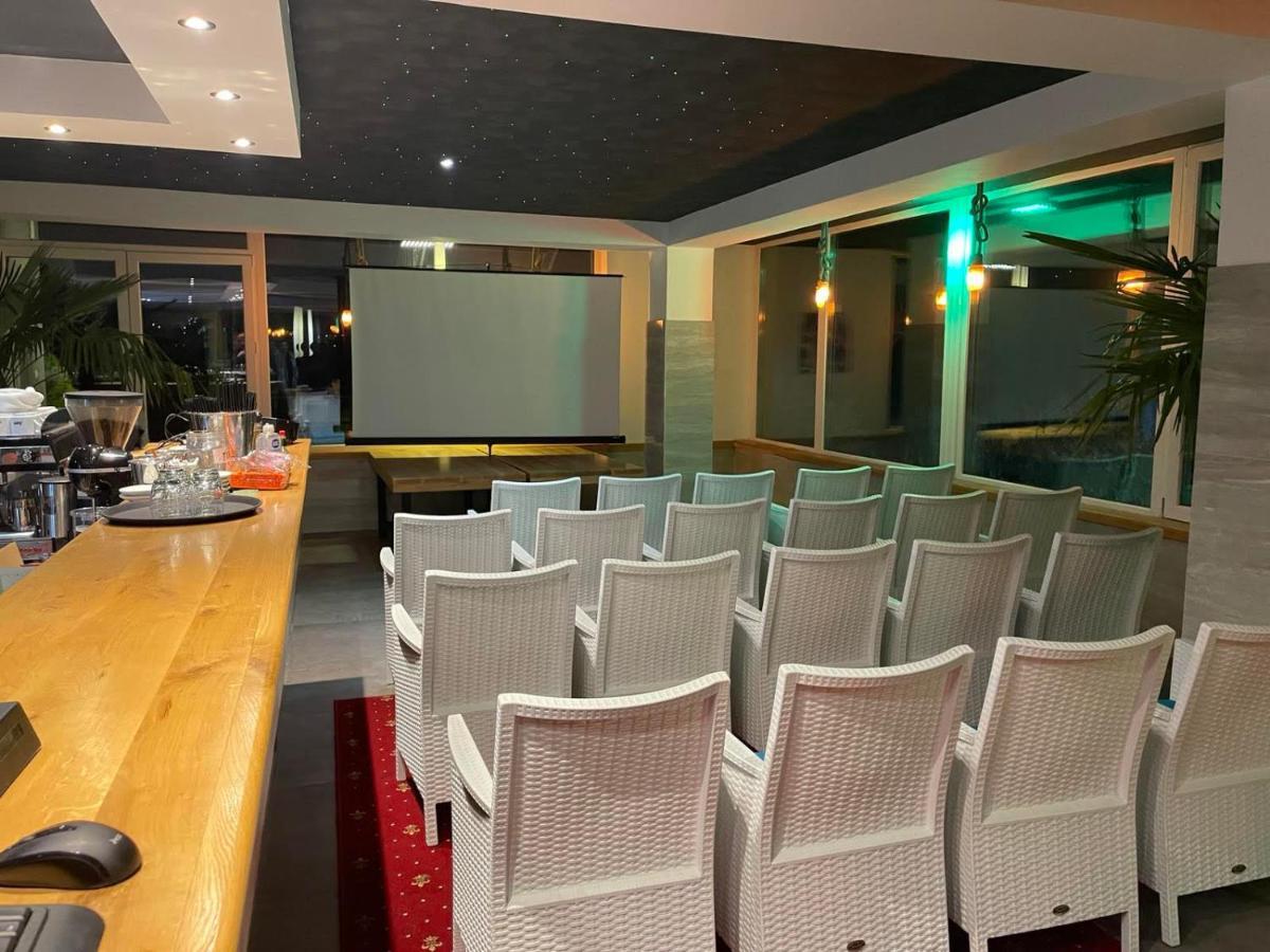 Kumanovo Spa Екстериор снимка